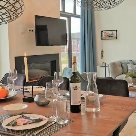 Enkhuizer Cube Elite Estel Mit Dachterrasse Und Zaun Haus Nr 337 Hébergement de vacances